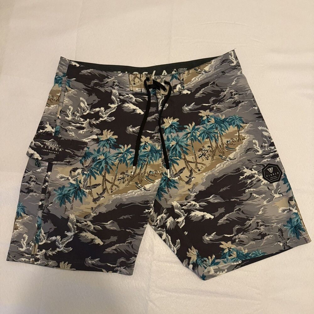 Vissla Boardshorts Men's Size 33 Tropical Palm Tree Bird Swim Trunks Beach Surf